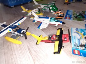 LEGO - 5 kusů letadel např. 60101 - 5