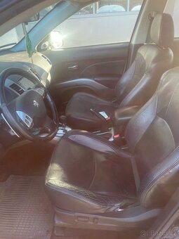 Peugeot 4007,2.4 benzín,rv 2008,4x4,webasto, - 5