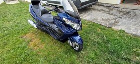 Suzuki Burgman 400 - 5