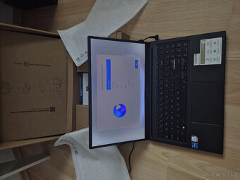 Nový ASUS Vivobook 15X OLED 16 GB / 512 GB - 5