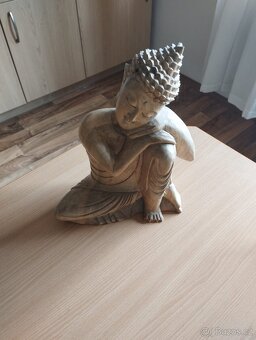 Buddha dřevořezba - 5