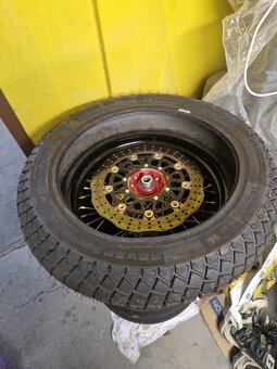 Motardove kolo na Hondu CRF 450 - 5