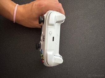 Prodám Xbox one s ( 500gb ) + 2 ovladače + několik her - 5