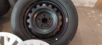 Zimni pneu 185/65 R15 Bridgestone s disky - 5