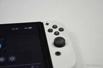 Nintendo Switch Oled (Záruka) původně 8190,- - 5