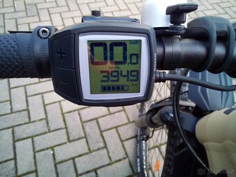 Prodám horské elektrokolo CUBE HYBRID - 5