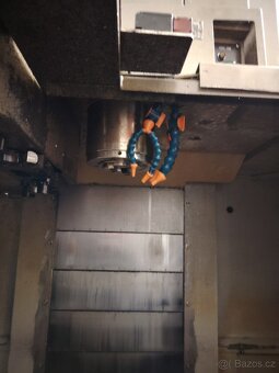 CNC obráběcí centrum HYUNDAI VX 500 - 5