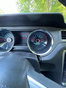 Ford mustang - 5
