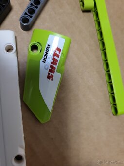 Lego CLAAS Xerion 42054 - 5