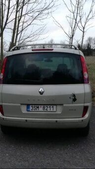 Renault Espace 3.5V6 - 5
