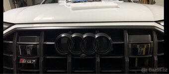 Znak na vozy(Logo na vozy Audi ) Černá , Chromová - 5