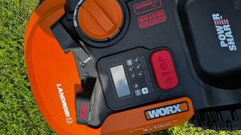 Prodám robotickou sekačku Worx Landroid M 700 + laserové oči - 5