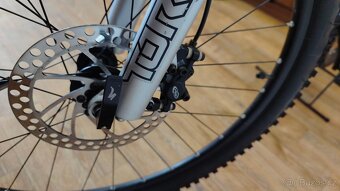 Prodám kolo Specialized, veli. rámu M. - 5