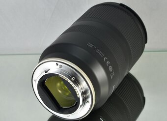 pro Sony FE - Tamron 28-75mm f/2,8 Di III RXD - 5