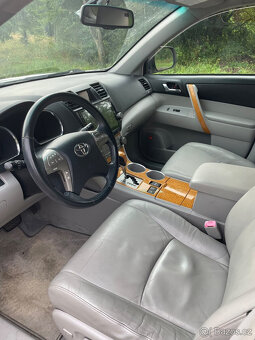 2009 Toyota Highlander Hybrid Limited. - 5