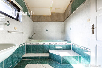 Prodej rodinného domu 181,9 m², pozemek 593 m², ulice K Plov - 5