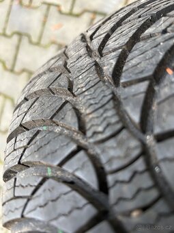 Dacia, Renault 15" - 5