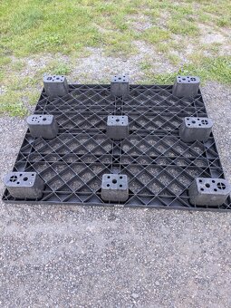 Plastové palety 120x100 - 5