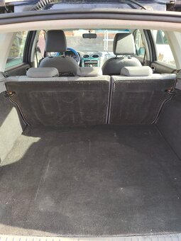 Ford Focus mk2, 1.6 74 kW, na ND - 5