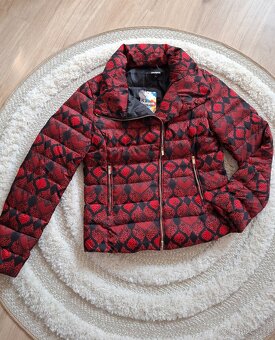 Péřová bunda Desigual - 5