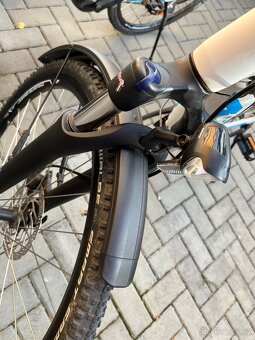 2x brašna na kolo s nosičem, přední a zadní blatník - 5