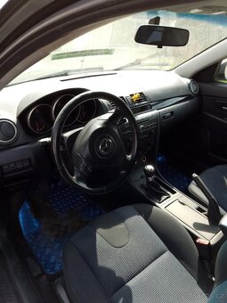 Mazda 3 sedan - 5