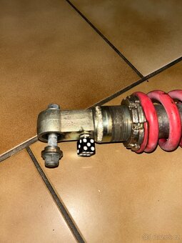 Zadní tlumič z yuki sm 125 - 5