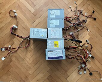 Zdroje do PC s výkonem 250-400 wattů, cena od 89,- za kus - 5