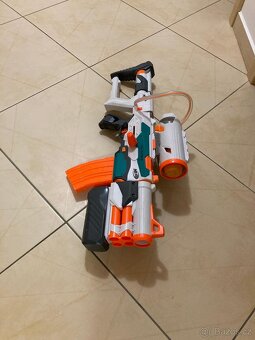 Nerf pistole + doplňky - 5