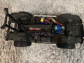 Traxxas Mercedes-Benz G 500 4x4² - 5
