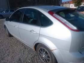 Ford Focus II r.v. 08 1,6 74kW SHDA - náhradní díly - 5