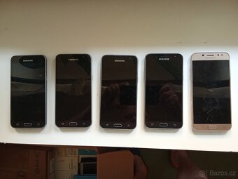 Prodám mobilní telefony Samsung - 5