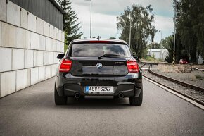 BMW M135i M-Performance Manuál - 5