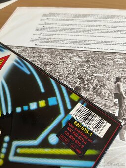 Def Leppard - Hysteria - 5