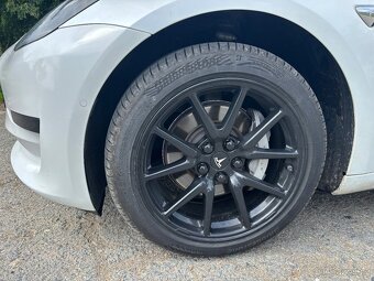 Tesla Model 3 , DPH - 5
