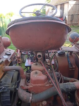 Traktor RS 09, motor Zetor - 5
