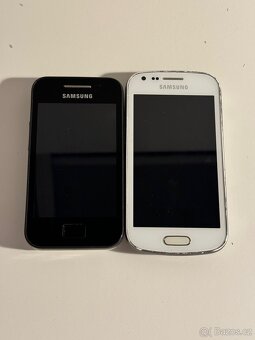 2x Samsung, cena za oba - 5