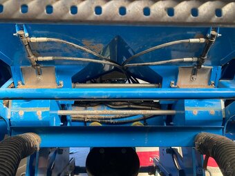 Secí kombinace LEMKEN SOLITAIR 8/300-DS, ZIRKON 8/300 - 5