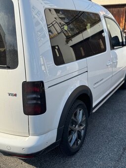 VW Caddy Cross - 5