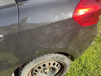 Renault Clio Combi, 1,2i tce benzín, 76 kW, rv 2011 - 5