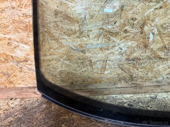 ČELNÍ OKNO ŠKODA SUPERB 1 - 5