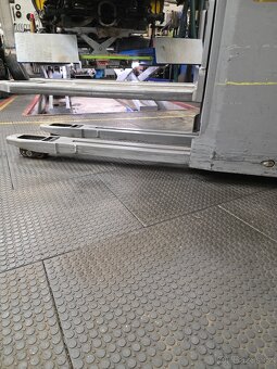 Paletovy vozík Jungheinrich ejd 220 - 5