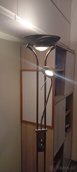 Stojací lampa stříbrná - 5