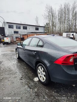 Volvo S60 - 5