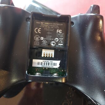 XBOX 360 S 4 GB - 5