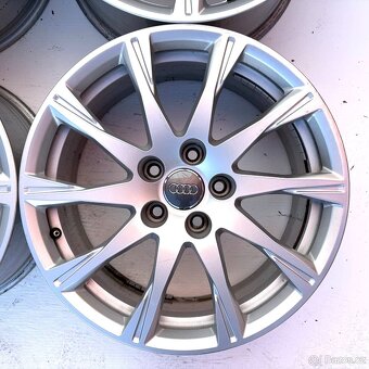 ALU AUDI A4 B7 B8 B9 A6 A3 Q3 17" 5X112 ET38 - 5