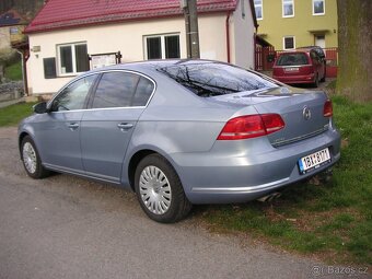 Volkswagen Passat B7 2.0 TDi - Serviska Highline - 5