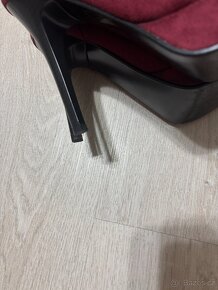 Vínové kozačky se zlatými doplňky Jumex - 5