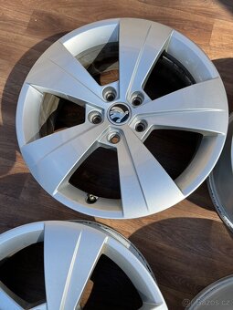 Disky 17” Škoda Superb III. 5x112 6,5Jx17 ET41 typ Triton - 5