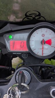 Yamaha yzf r125 - 5